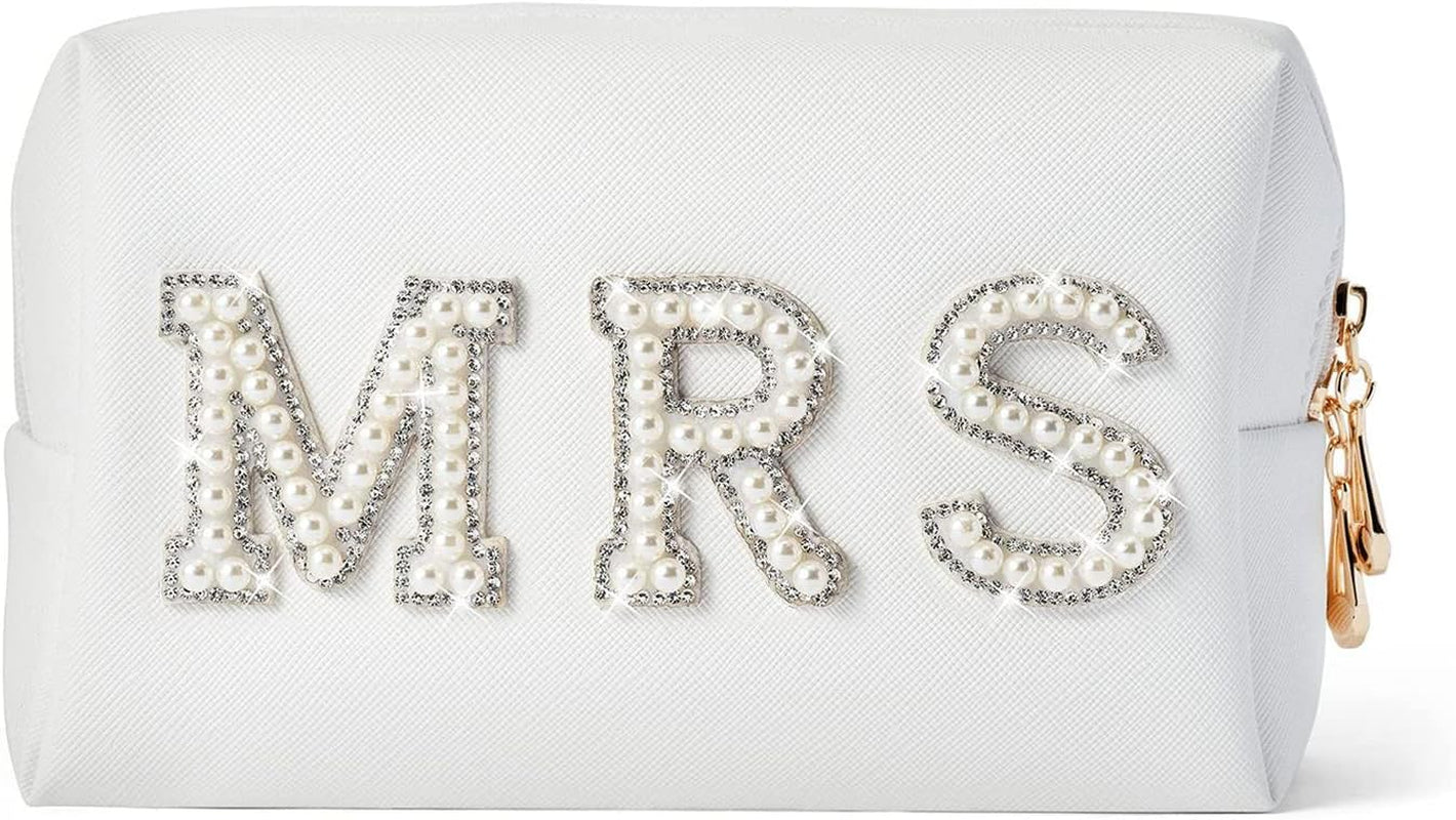 Bride Makeup Bag,Bride Bag MRS White Makeup Bag,Pearl Letter Patch Cosmetic Bag,Toiletry Bag Skincare Bag PU Leather Makeup Bag Zipper Purse,Bride to Be Gifts,Bride Gifts,Engagement Gifts for Women