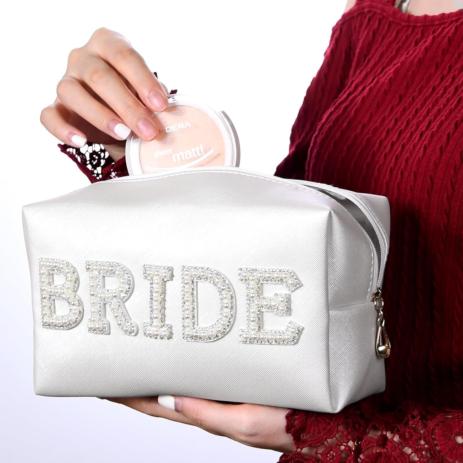 Bride Letter Makeup Bag Pearl Patch Bride Cosmetic Bag Rhinestone Travel Toiletry Bag Waterproof Zipper Purse for Bachelorette Party Women Wedding Bridal Bridesmaid Gifts Engagement Gift