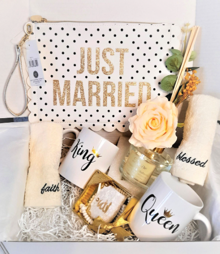 The Jet Set Honeymoon Box (His/Hers)